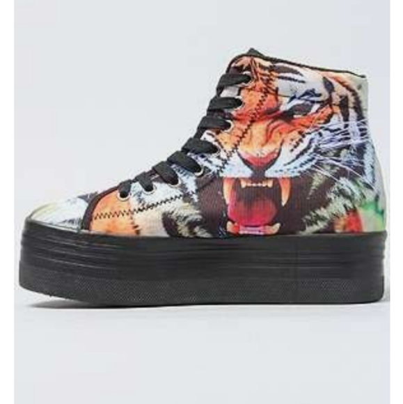 *Host Pick* JEFFREY CAMPBELL Tiger Platform (JC Play) Sneakers - Picture 7 of 10